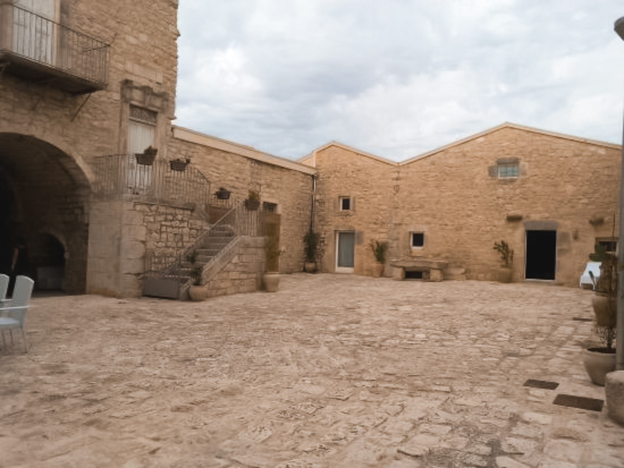 Valata Minusa gallery image