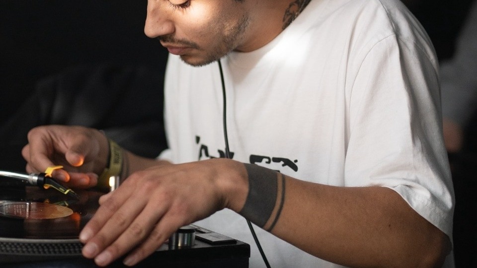 WOOD CLUBROOM gallery image