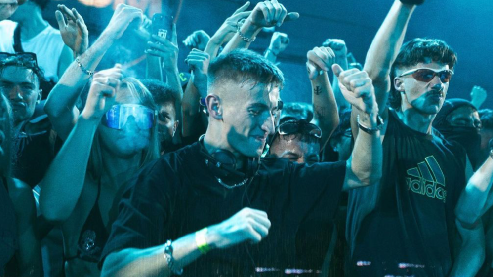 240 KM/H x PARA pres. F2F w/ AZYR, ADRIÁN MILLS, ZWILLING, EXTENDO, ELON BASS, HEGGEMANN and more