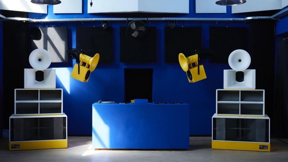 5 JAHRE BRAVE w/ PARAÇEK image