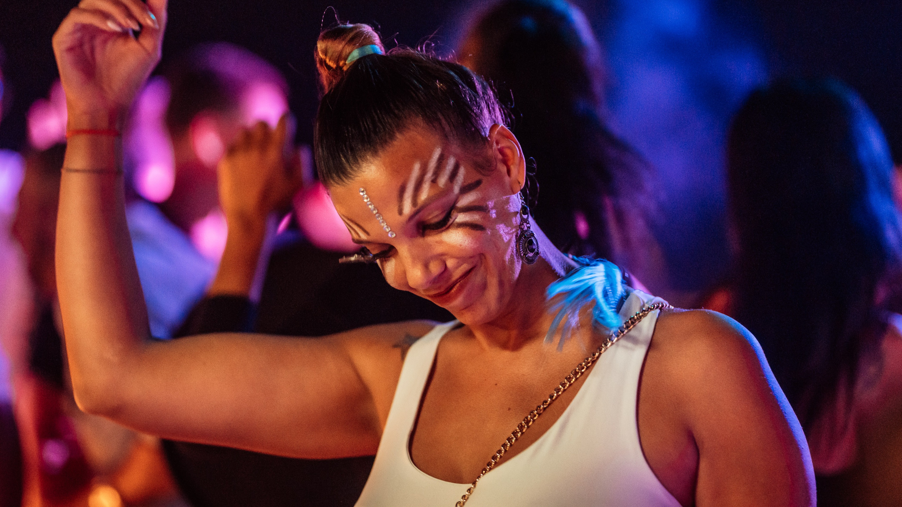 AFRO WHITE PARTY image