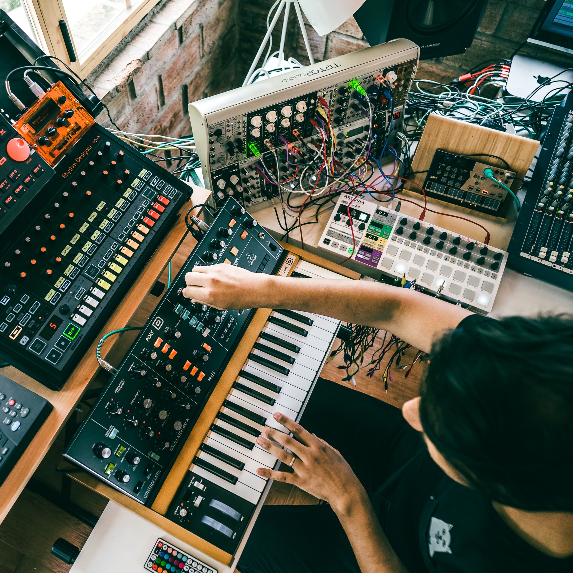 ALEXIS CABRERA LIVE SET image