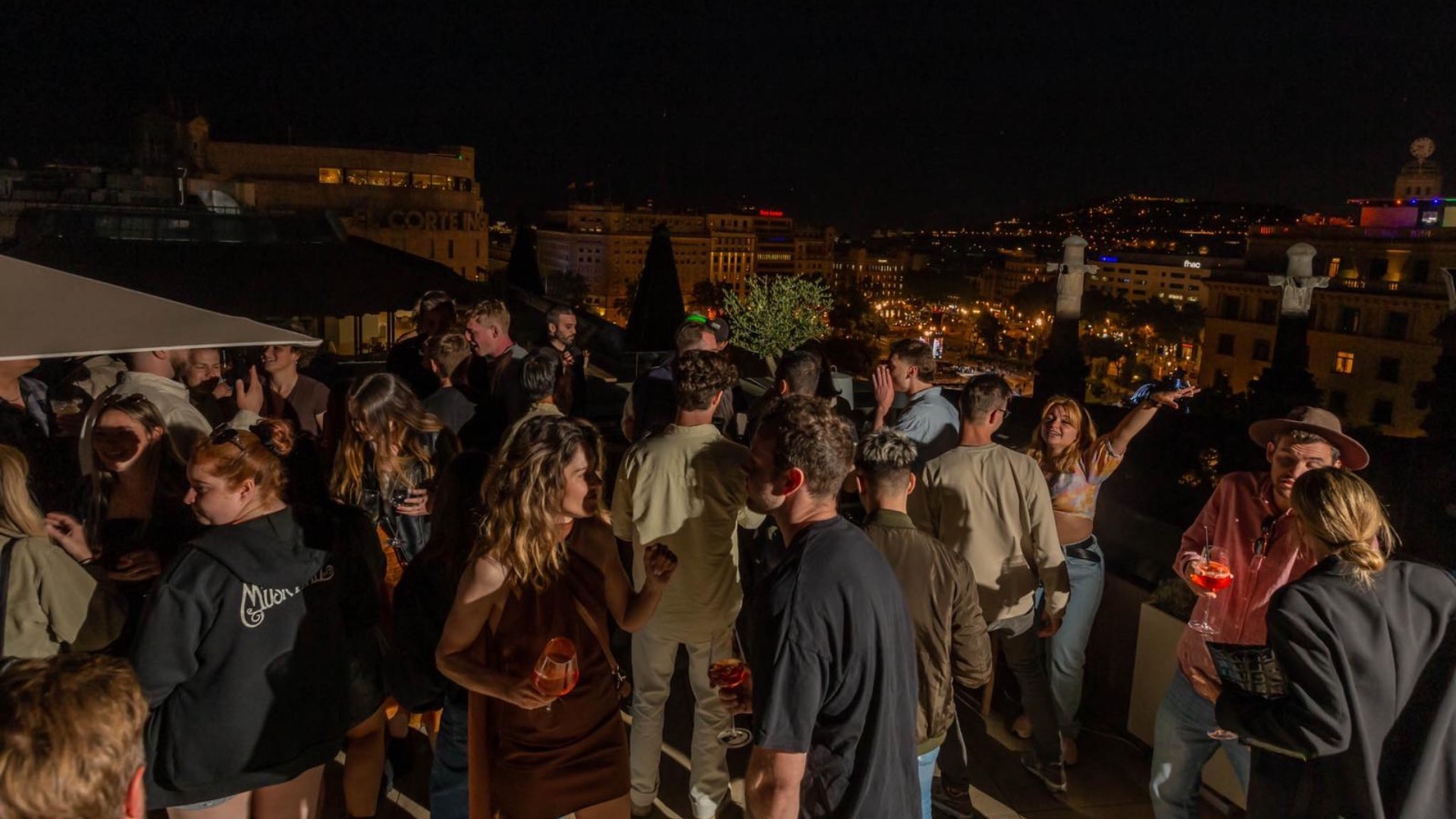 AMA Group presents: Rooftop R&B pool session  by: Dj Oumar image