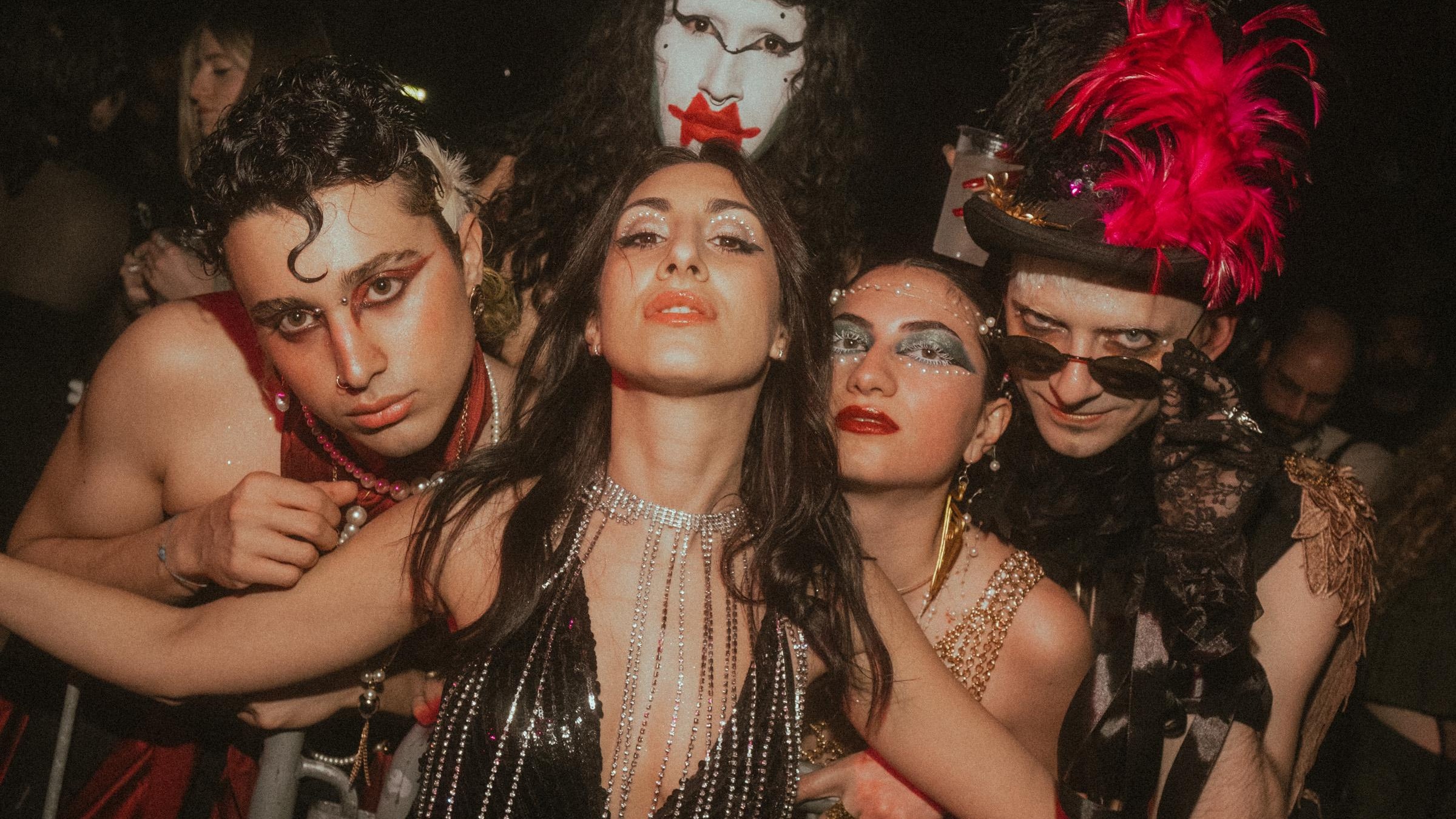 ღ AMORƏ — FRI APR 19th — BUNKER ღ