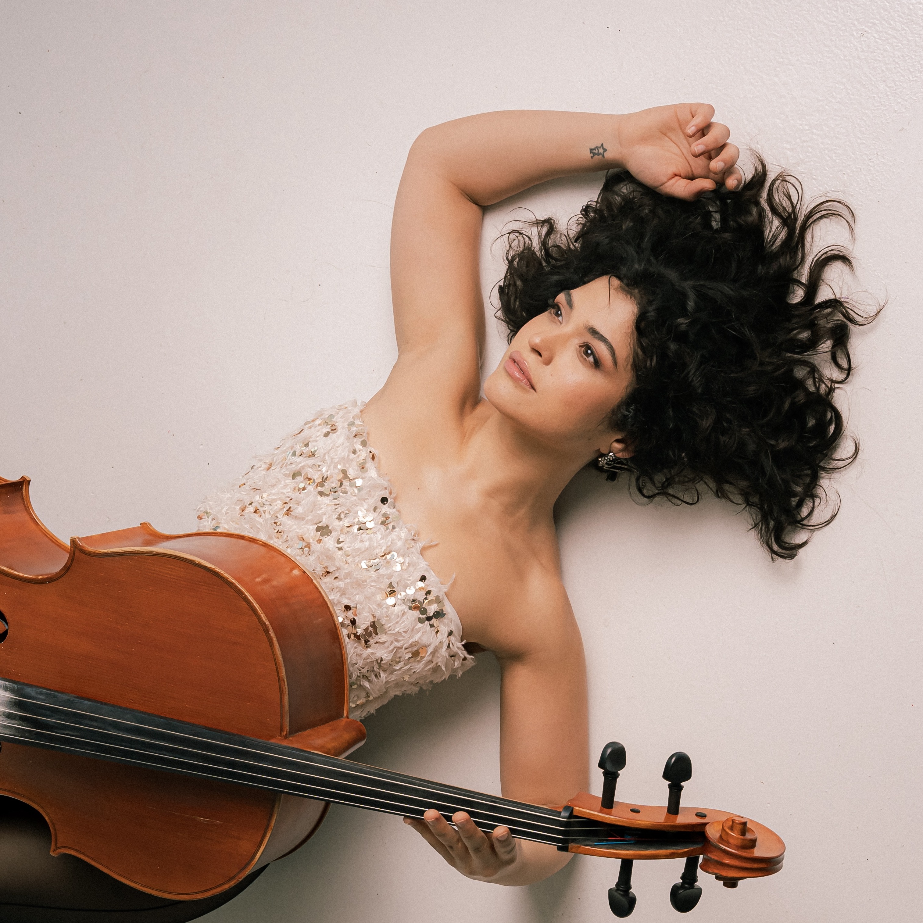 Ana Carla Maza - Alamar Tour SOLO image