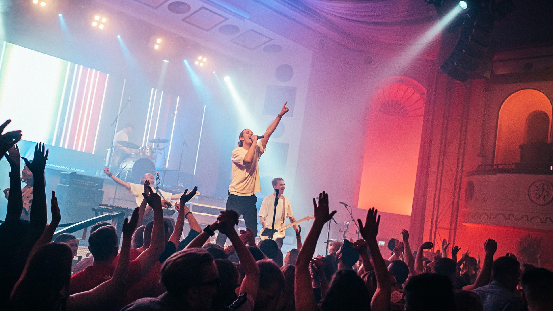 APOLLO FRIDAY - DR. MÜLLERZ image