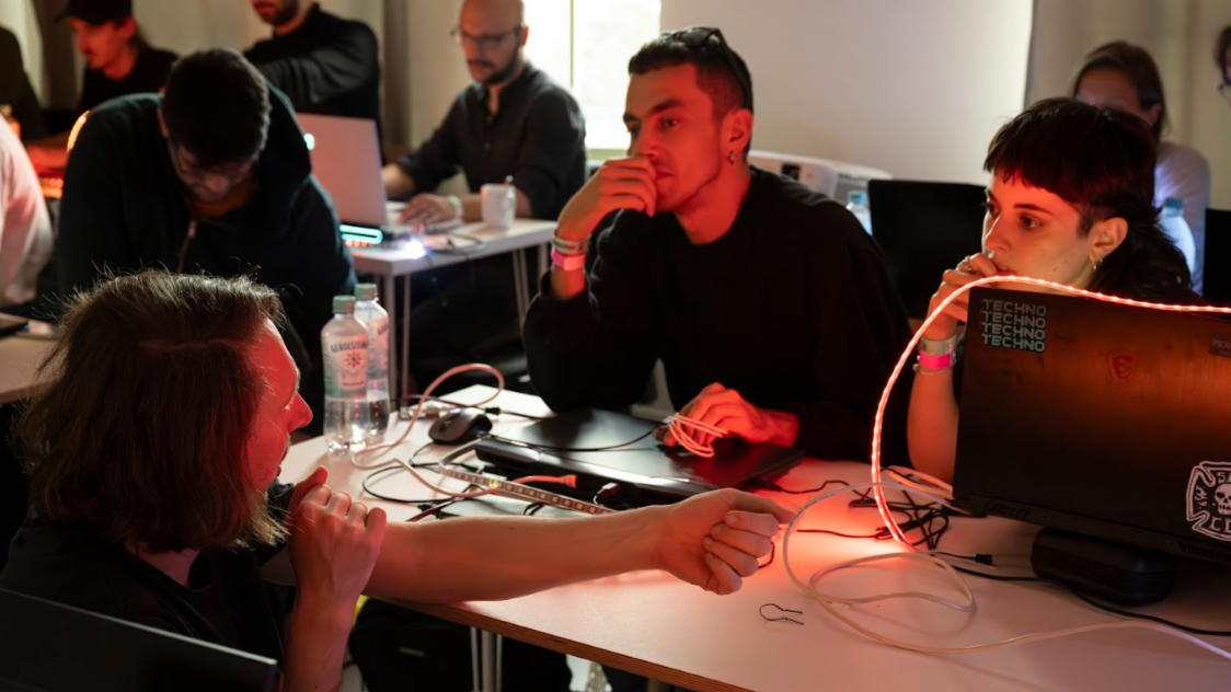 Bright EDU // 19 April 2024