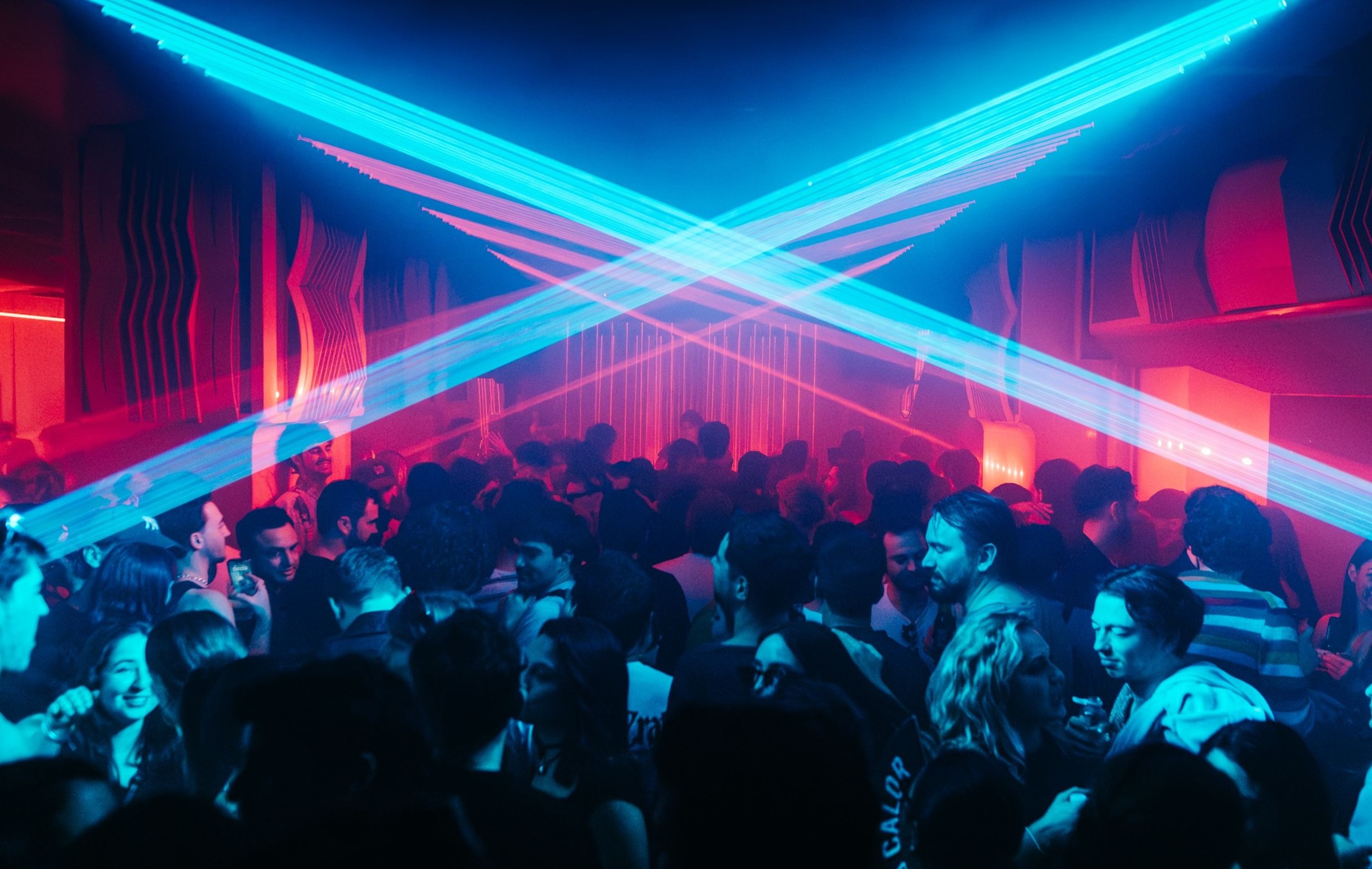 Les Enfants pres. Mark, Richer, Thomas Kick image