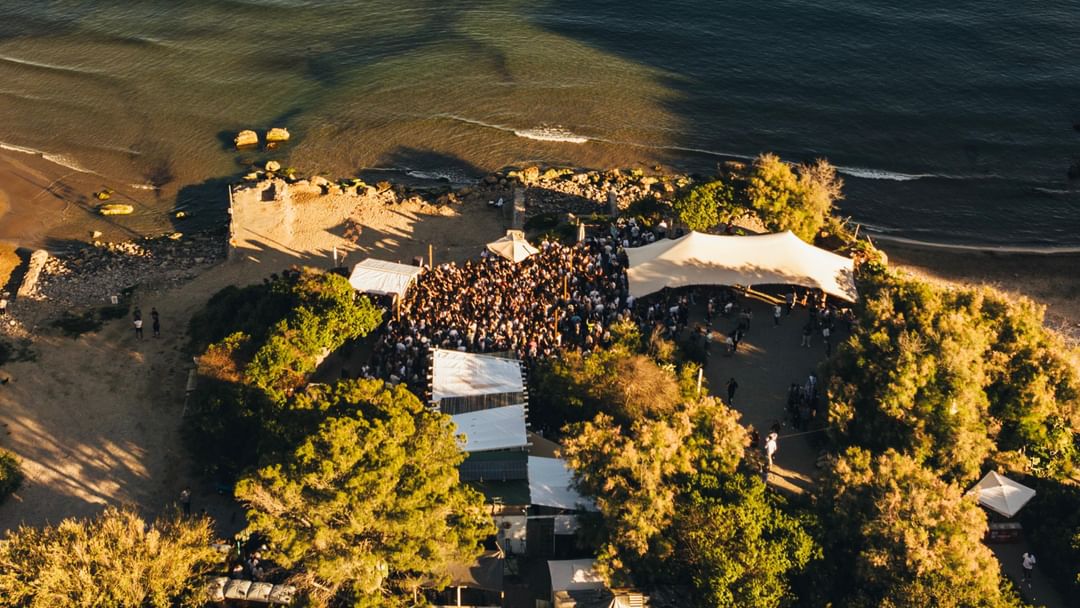Dimensions OFF BCN Beach Party-Eventplakat