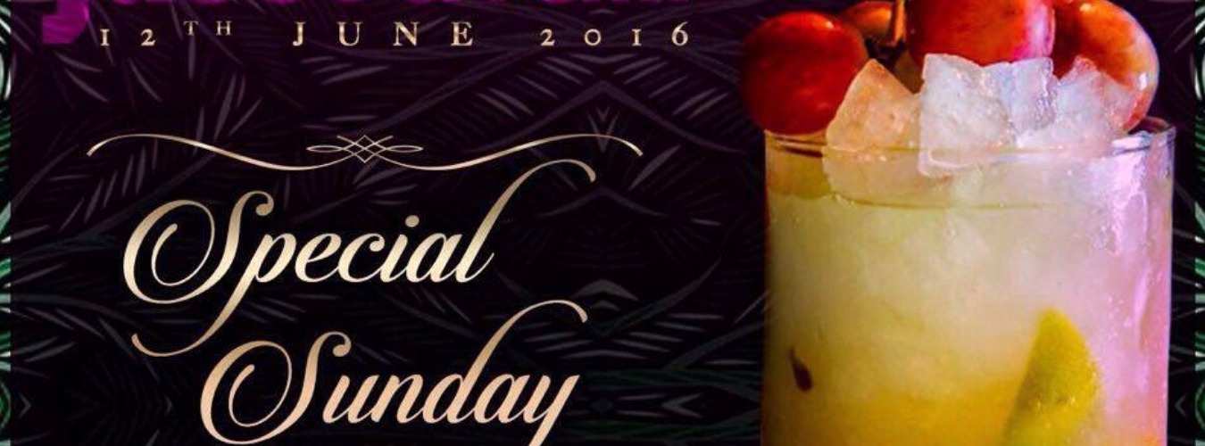 Domenica Lunatica image