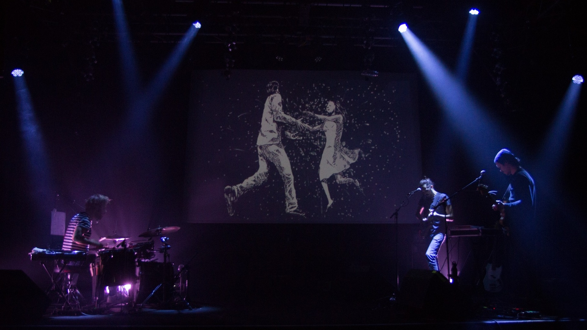 ET SI L'AMOUR C'ÉTAIT AIMER ? CINÉ-BD CONCERT FABCARO PAR TOTORRO AND FRIEND + PELOUSE image