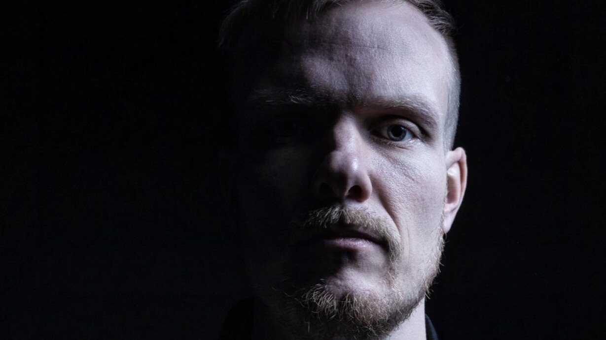 GENAU & PARATISSIMA: Lars Huismann (Mutual Rytm - Voxnox / DE), Bassik, Gandalf at Azimut image