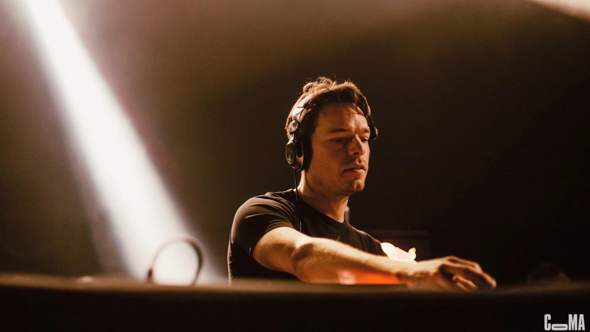 GENAU pres. REMCO BEEKWILDER (Emerald / NL) + Keira at Azimut image