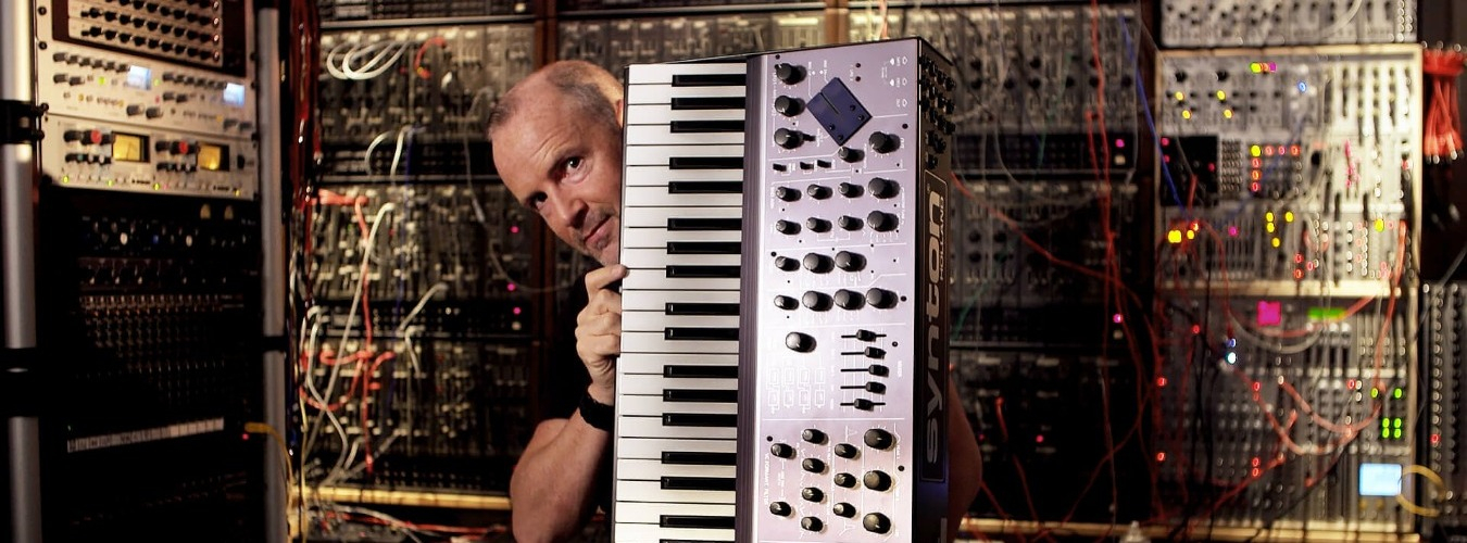 GENAU pres. THOMAS P. HECKMANN (Trope - Afu / DE) at Azimut