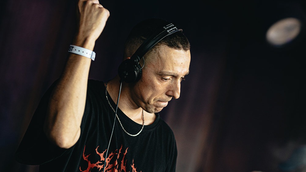 GENAU: Under Black Helmet (Code is Law - Mord / LT) at Azimut image