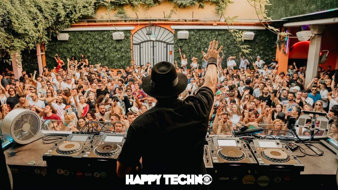 Couverture de l'événement ***SOLDOUT*** HappyTechno Open Air Barcelona! Opening Off Week Party with Supernova (Daytime)
