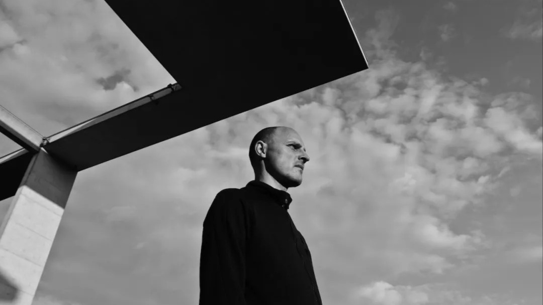 Jeroen Search + Amulador + Tiago Fragateiro image