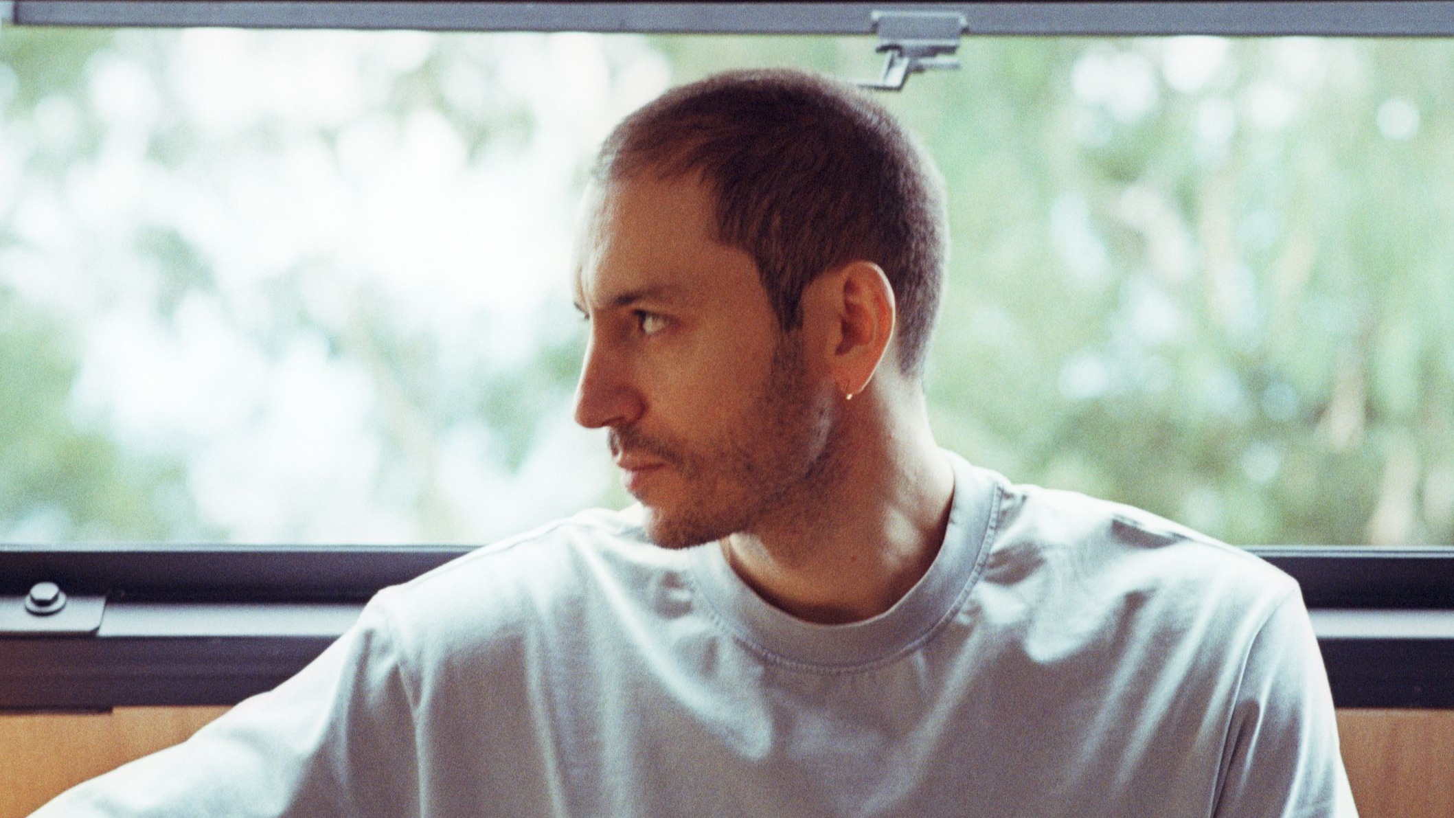 Les Enfants Brillants pres. Nicola Cruz image