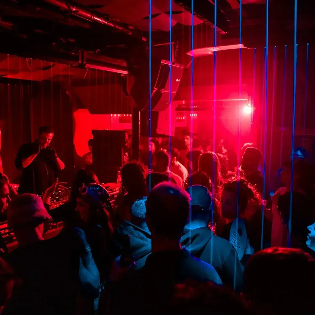 Les Enfants pres. Dubfire Open To Close image