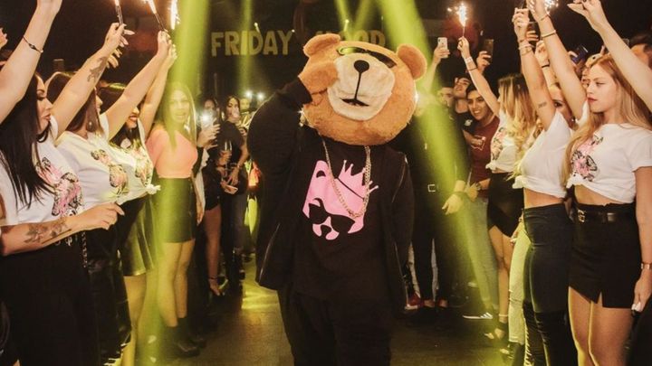 Cover for event: LISTA CAMAREROS TEDDY VIERNES 24 MARZO