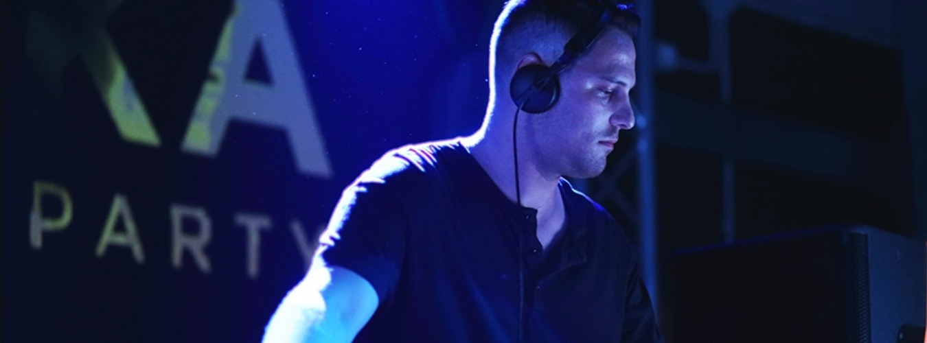 Logika w/ Carlitos all night long image