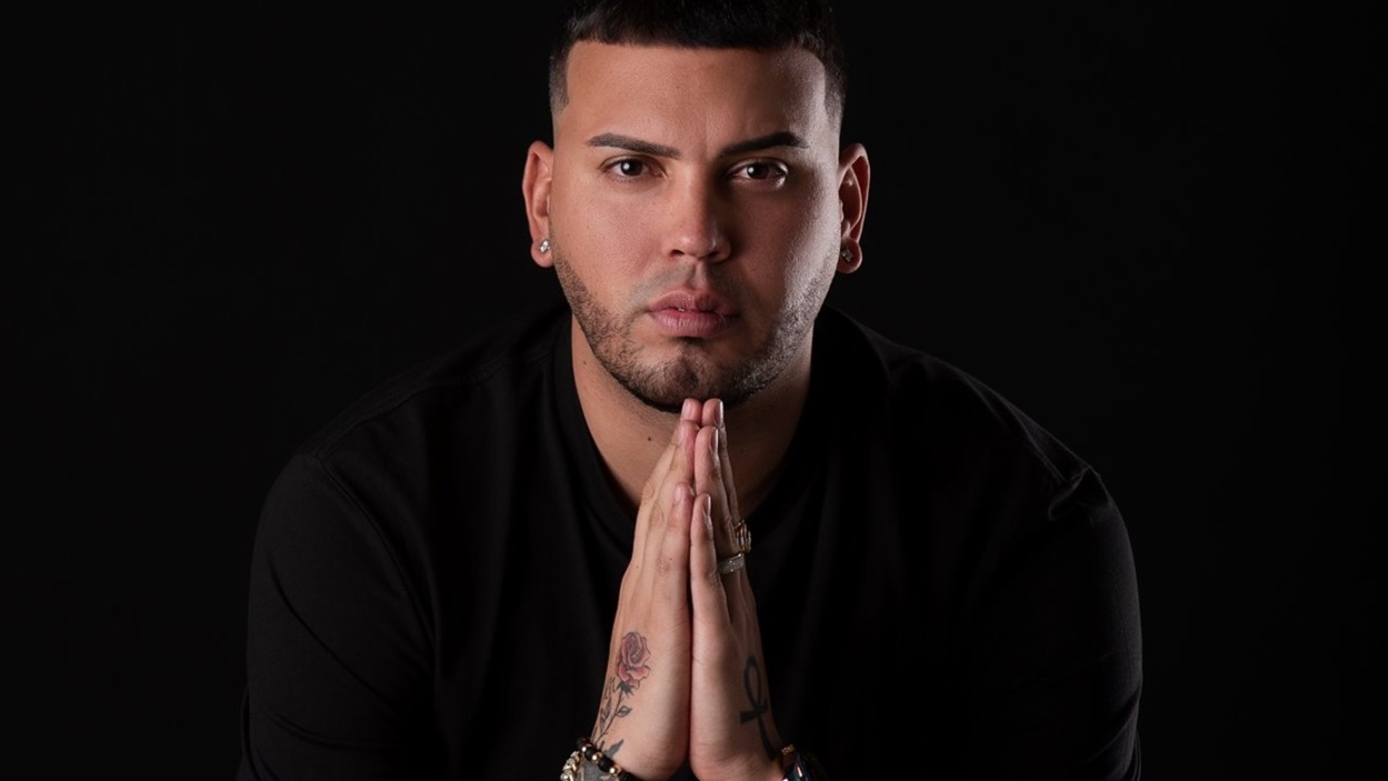 LOOP pres GUSTAVO DOMINGUEZ I CARNAVAL image