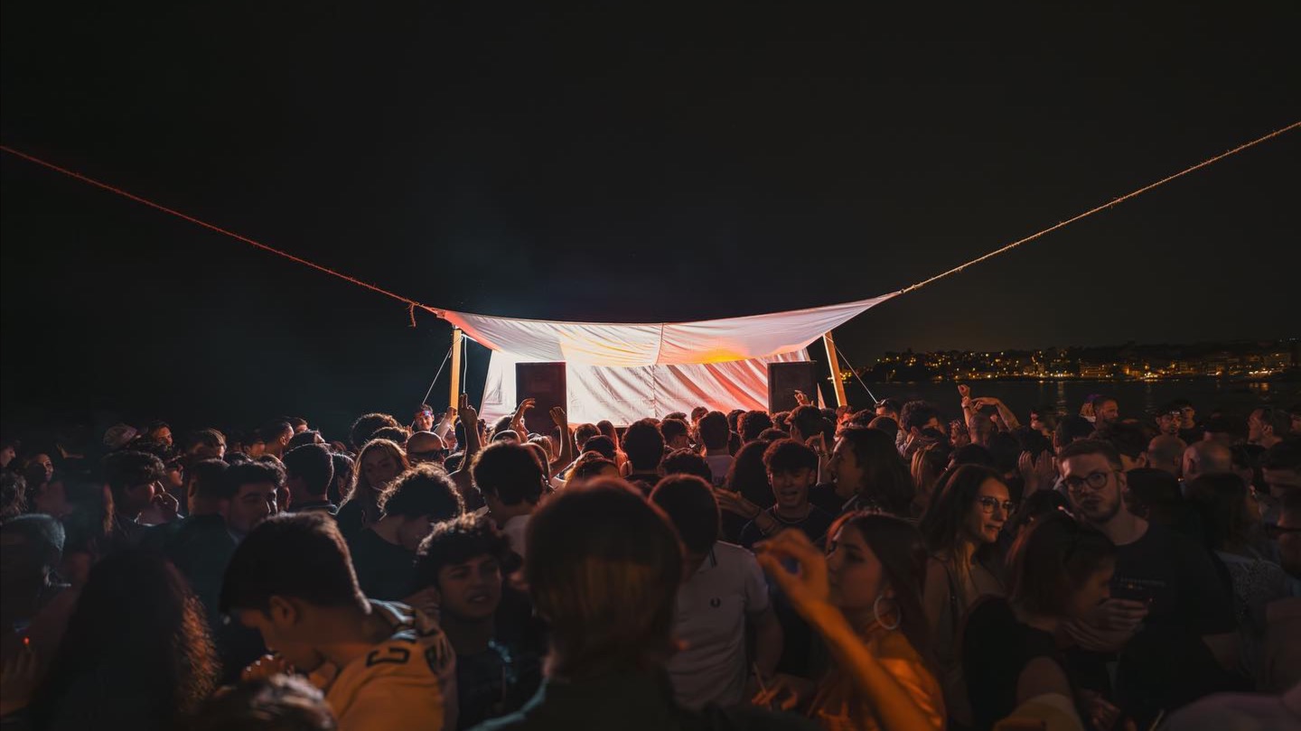 LOST AND FOUND w/ FREE SOUL (Ge) image