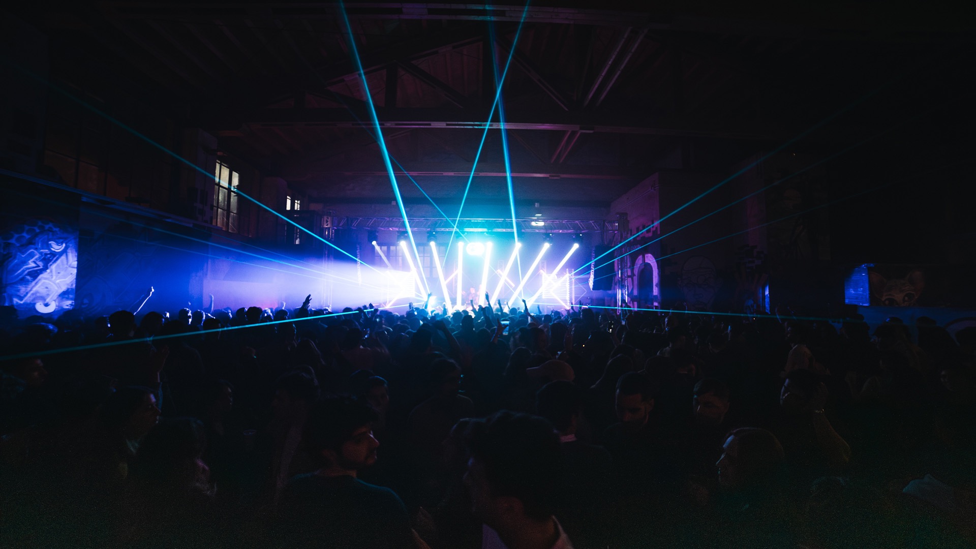 LOVE COMMUNITY - FROM DISCO TO DISCO