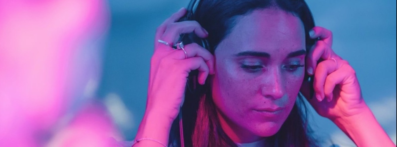 Magnolia w/ Isa Rojas & Jade