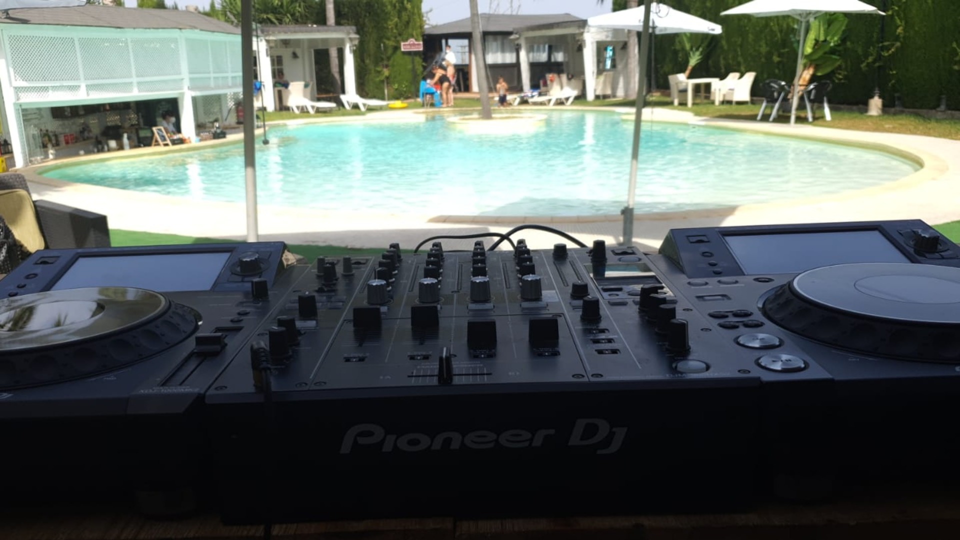 MARAVILLA SOUND BY THE UNITED FAMILY image