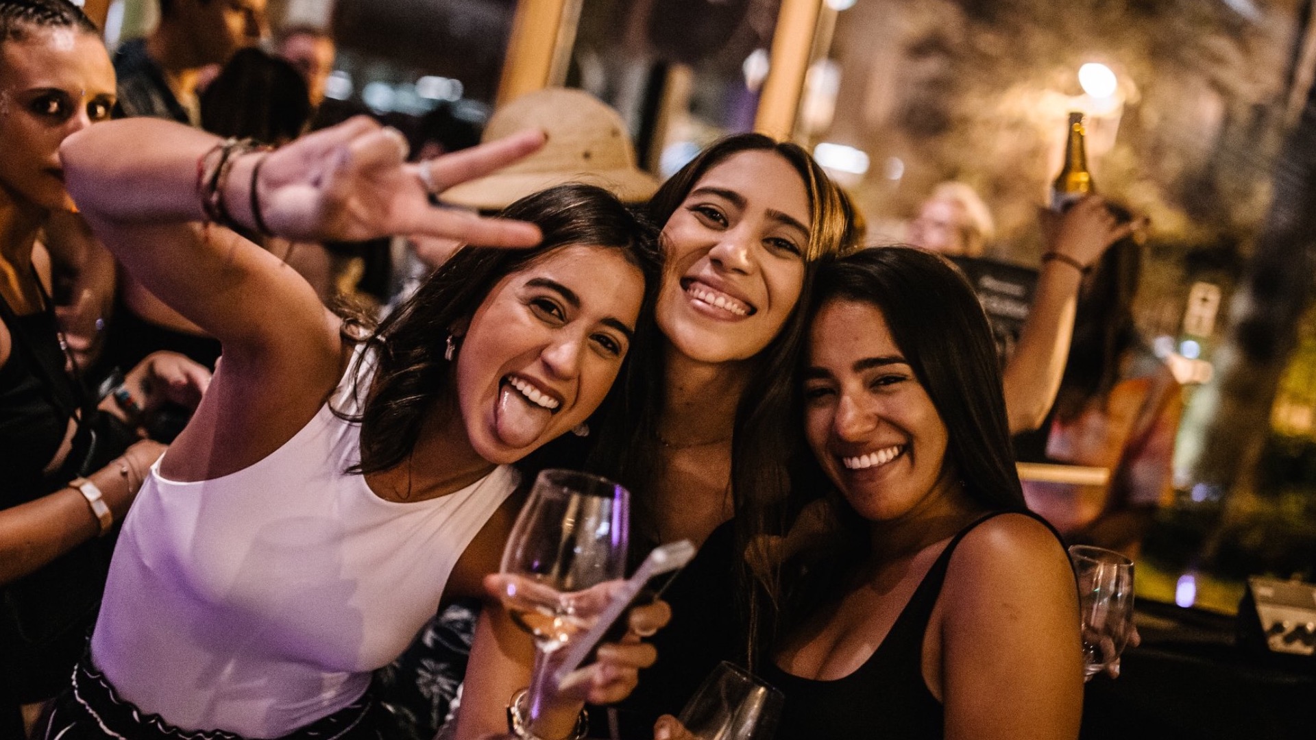 OPENING ICONIC BY BONIC WITH DJ OLIVER COMING FROM IBIZA!! image