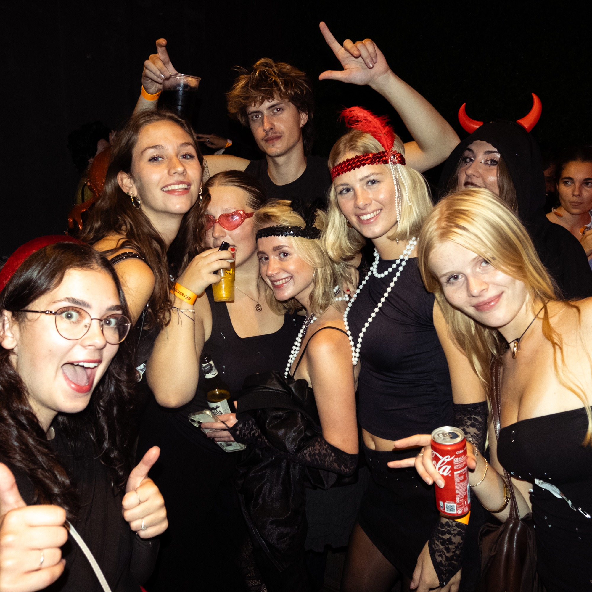 Porto Carnival PubCrawl: 5hrs, 1H OpenBar, 4Bars & VIP Entry image