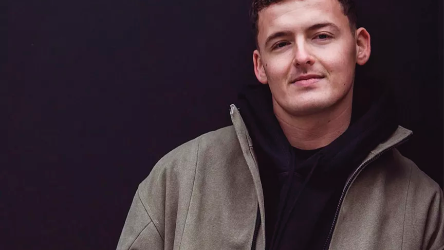 SWING w/ TOMAN image