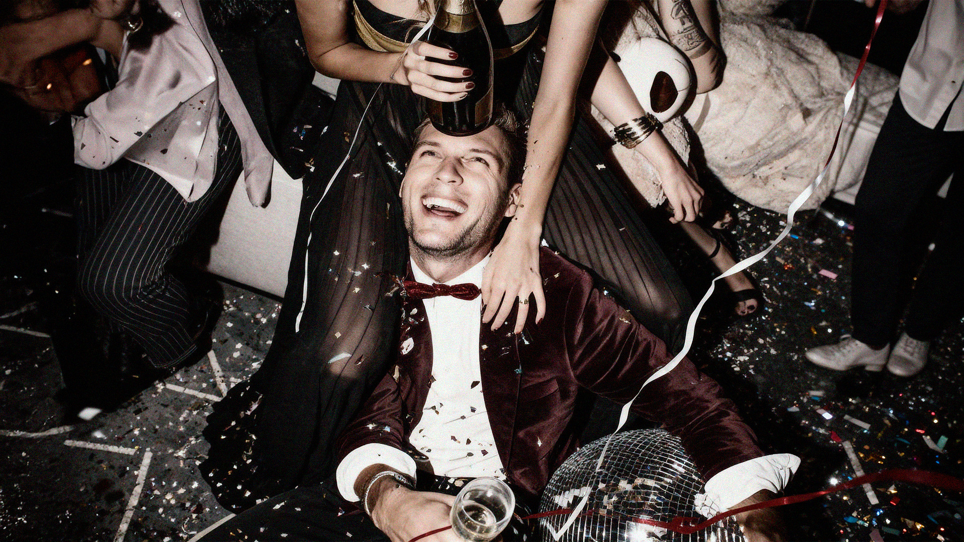 TARDEO - JUERGA DE EMPRESA - ESPECIAL NAVIDADES image