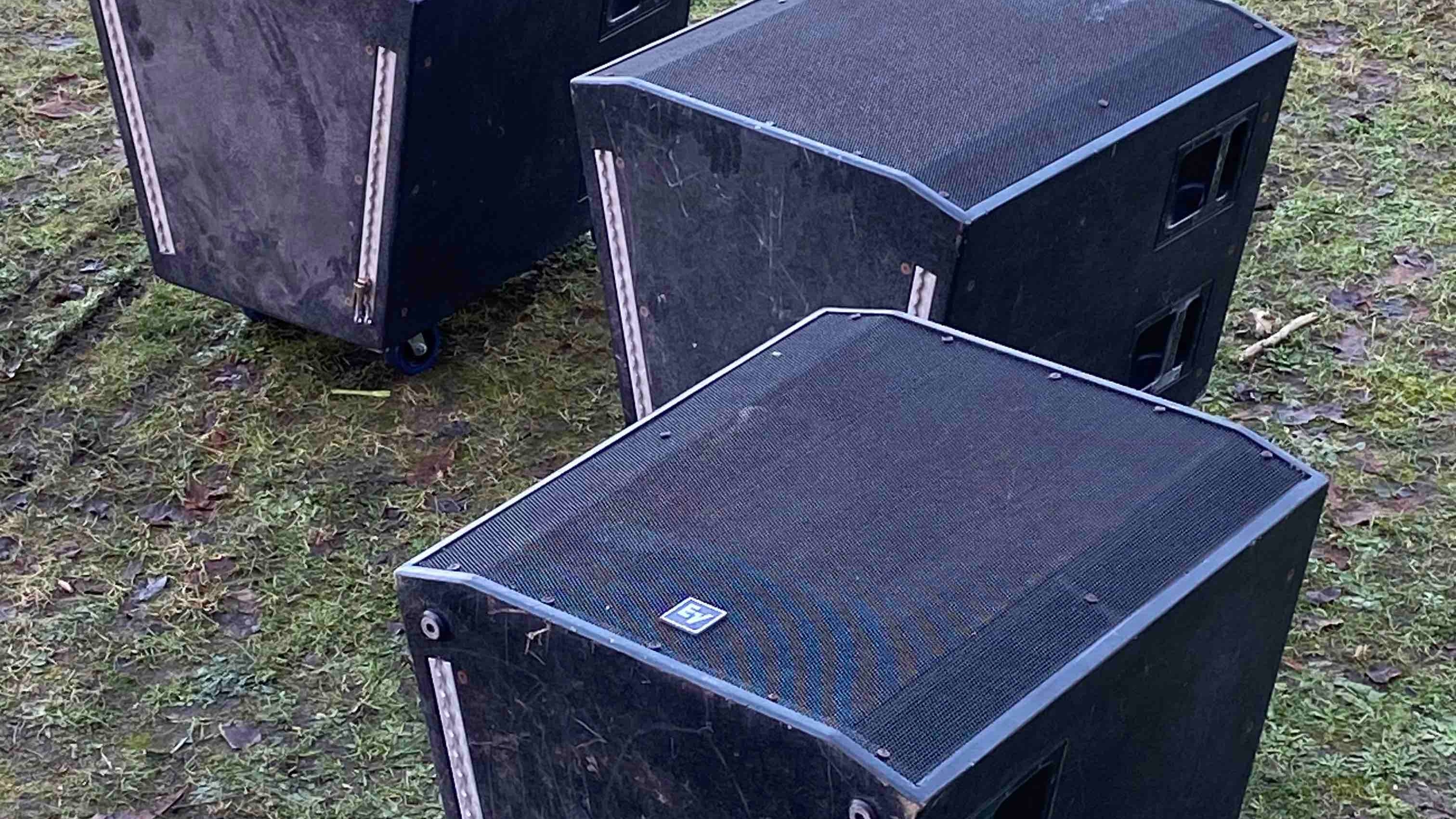 THE AOS X MITMISCHEN W/ P.VANILLABOY , PENGLORD , CARAMELO , ELOTRANCE & MANY MORE. image