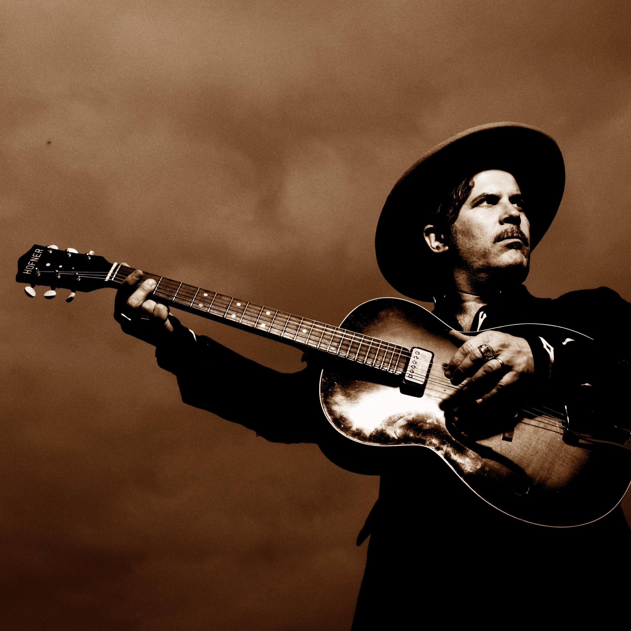 UnpluggedInMonti: Ed Harcourt image