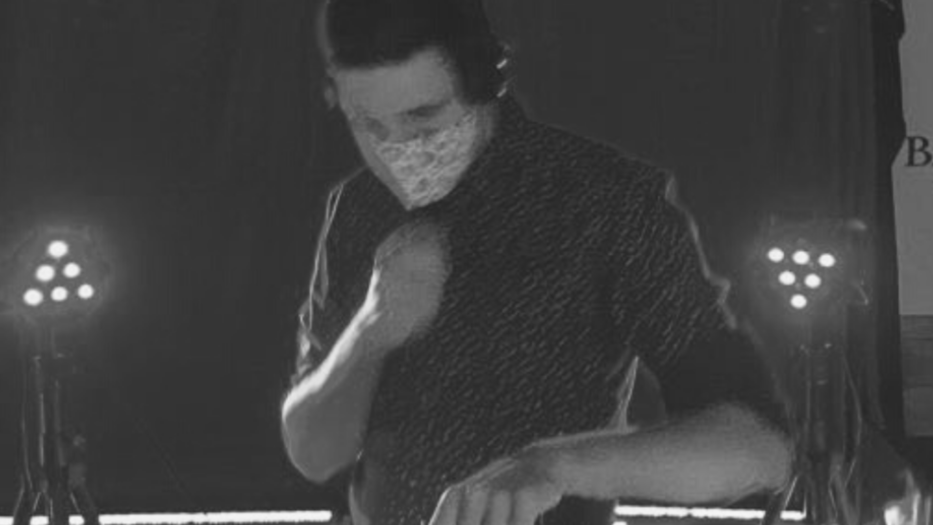 FIN DE AÑO UPSIDE DOWN image