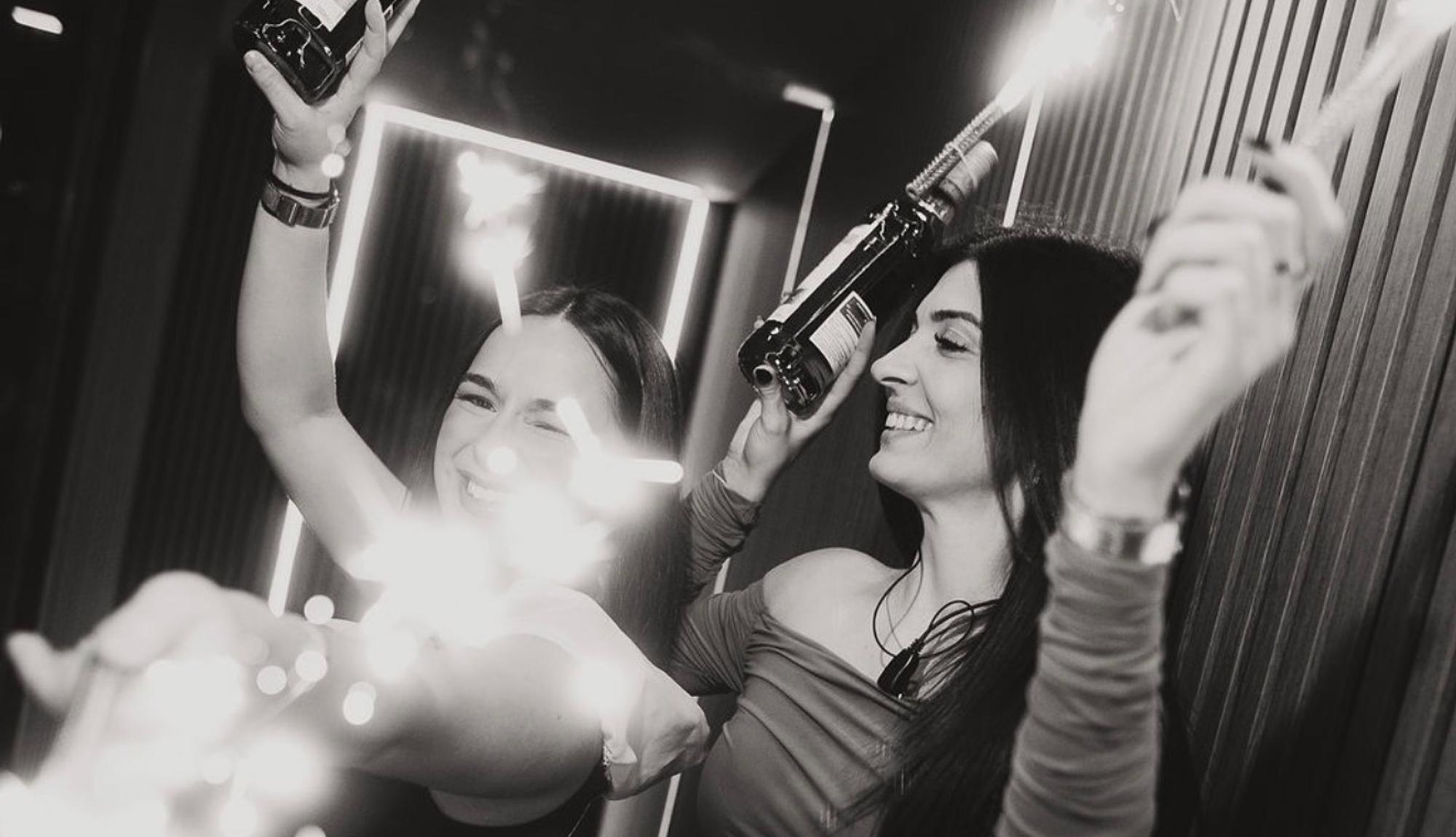 VEM PRO SAMBA - Happy Hour 2 por 1 das 21:00 às 23:00