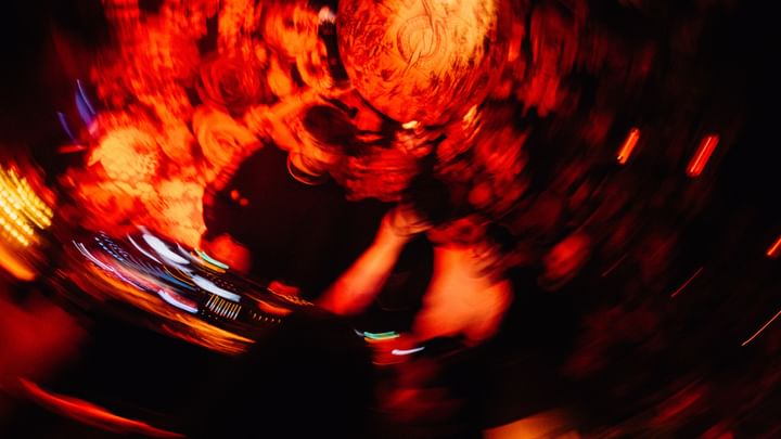 Cover for event: ZFX @ Los Amantes