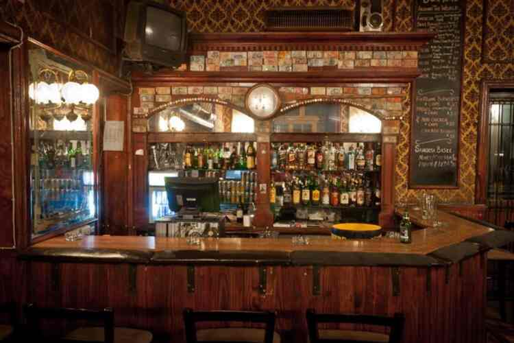 Kitchener's Carvery Bar image