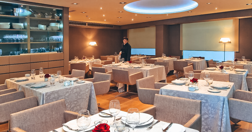 Plaza - Hotel Meliá Plaza image