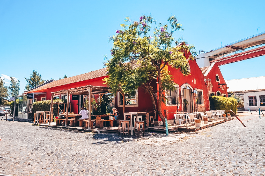 Therapist LxFactory image