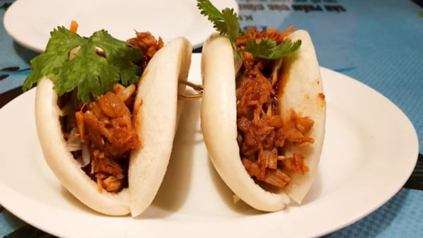 Bun Bo Vietnam (Raval) gallery image