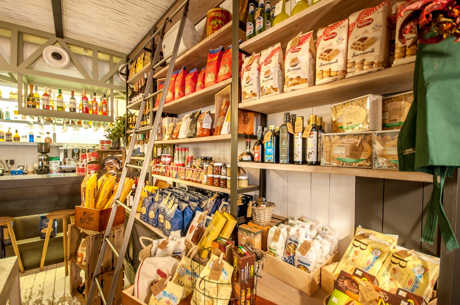 Davanti Food & Market gallery image