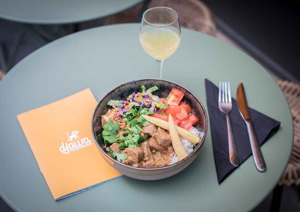 Djawa Valmy gallery image