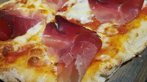 D.O.C winebar gallery image