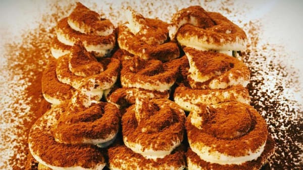 D.O.C winebar gallery image