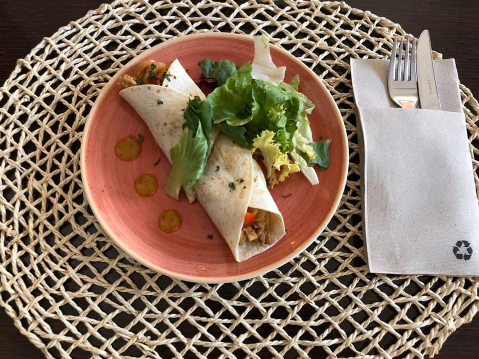 El Compas gallery image