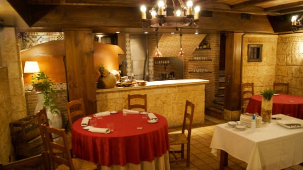 El Pedrusco de Aldealcorvo gallery image