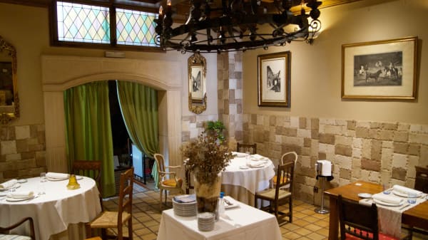 El Pedrusco de Aldealcorvo gallery image